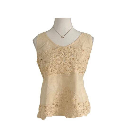 Neiman Marcus Tops - Neiman Marcus Size Small Vintage Top Made With 100% Cotton